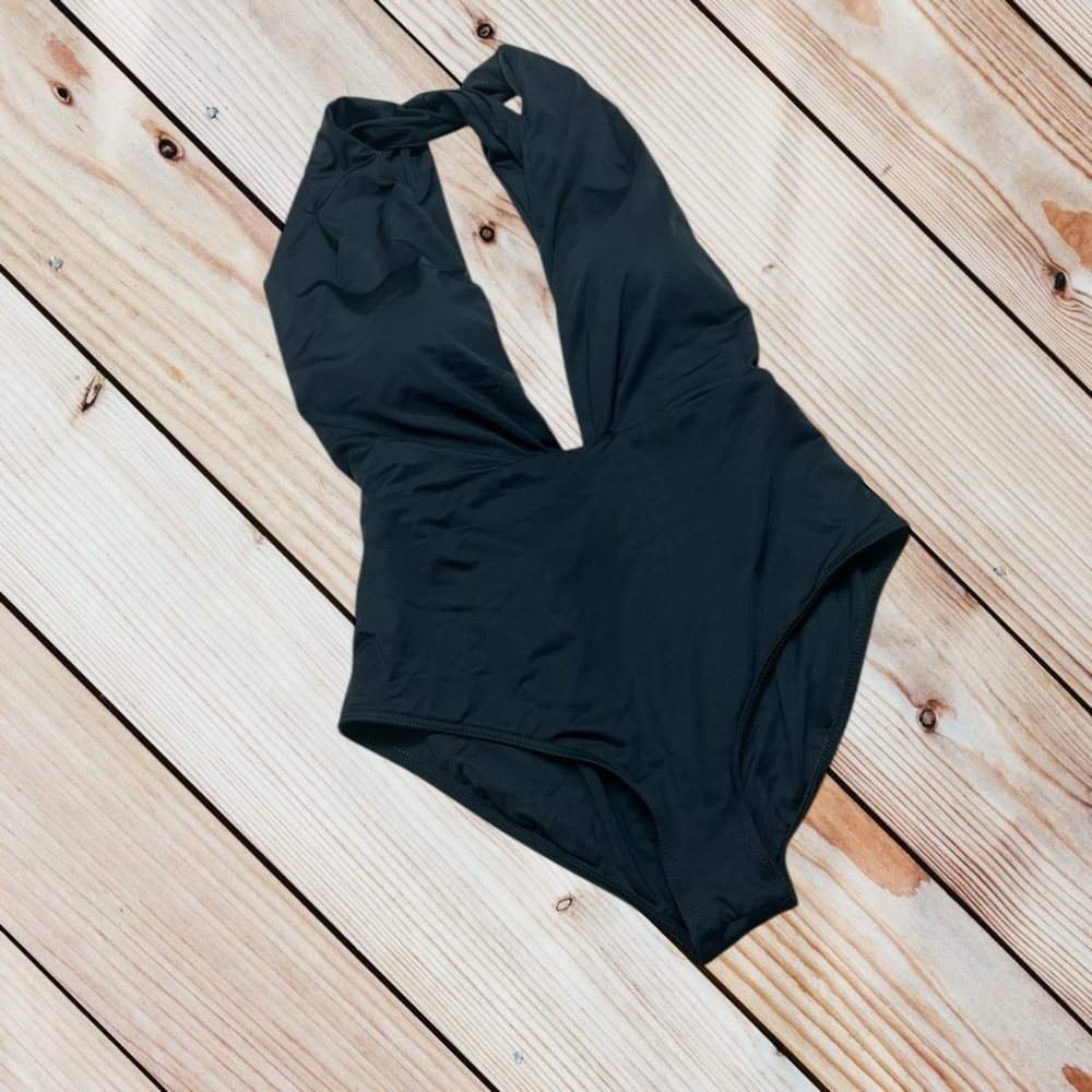 Lulus S black plunge halter swimsuit - Picture 2 of 13